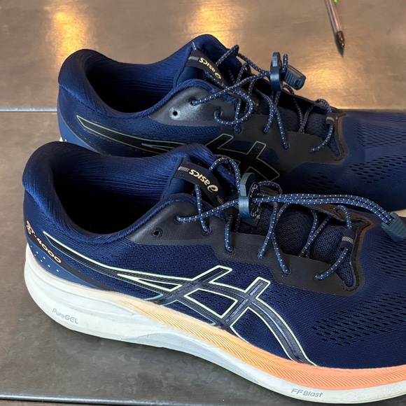 ASICS GT-4000 4  in Blue Expanse Cool Matcha Running Shoes - Picture 5 of 8